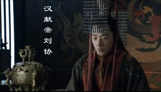 最早提出“挟天子以令诸侯”的不是沮授，也不是毛玠，而是管仲！