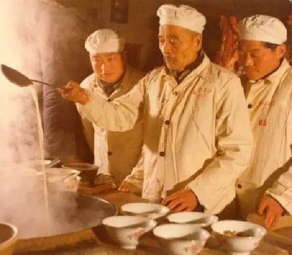 中国羊肉汤四大流派：没有宋美龄，就没有简阳的羊肉汤