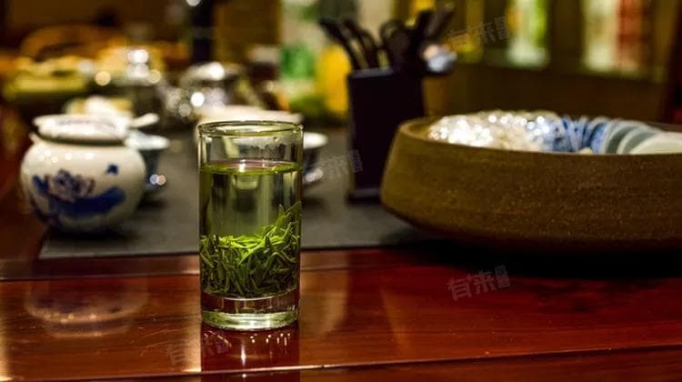 五种降尿酸茶饮的功效与饮用建议