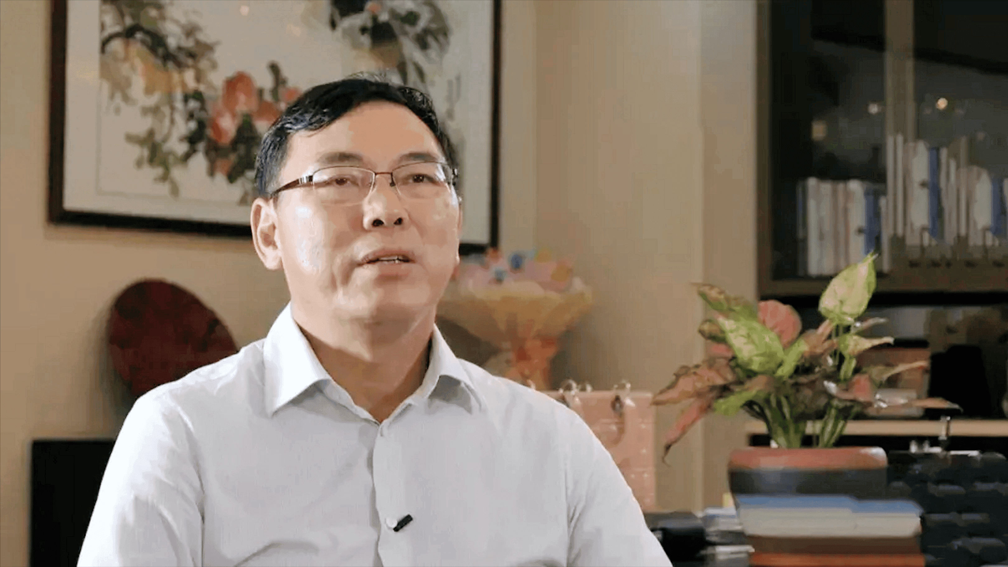 浙江富阳之光徐金富：三度创业，从日化到新能源，身价高达180亿