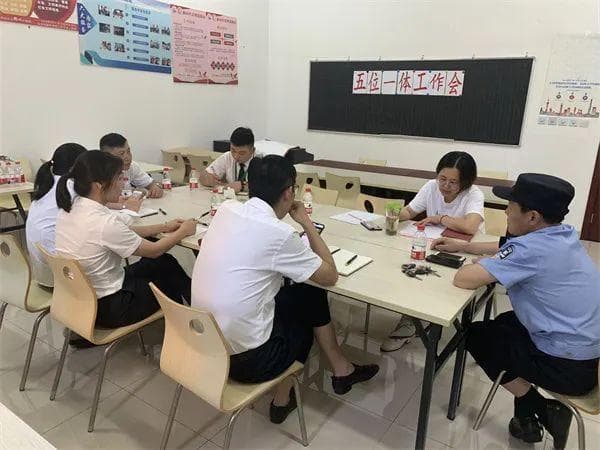 智慧治理缓解停车难题，畅通“生命通道”！