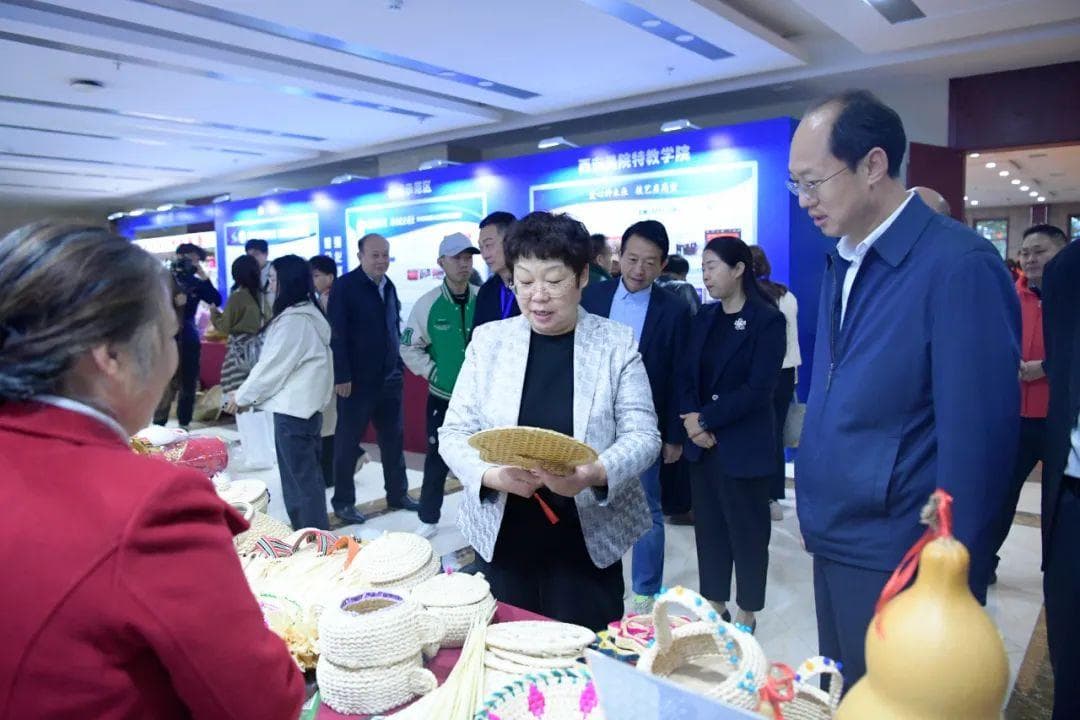 陕西省举办2024年残疾人岗位精英职业技能竞赛暨残疾人展能活动
