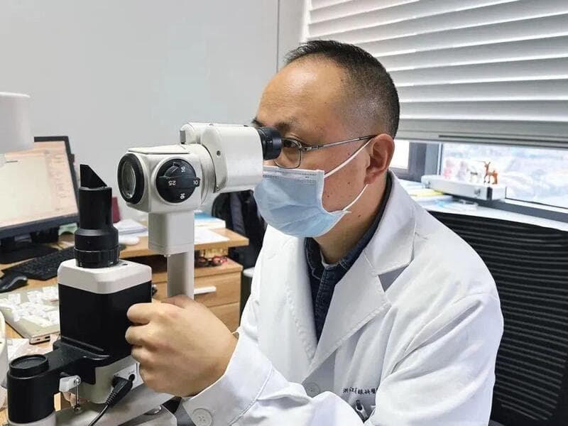 姚明建议开展未成年人"息屏24小时"行动：专家提醒过度用眼易致干眼症