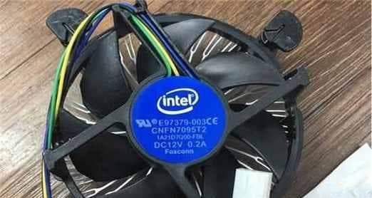 解决电脑主机噪音大问题的方法（降噪神器让电脑更安静）