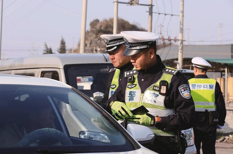 贵州交警：加强“两客一危一货”监管 筑牢交通运输安全防线