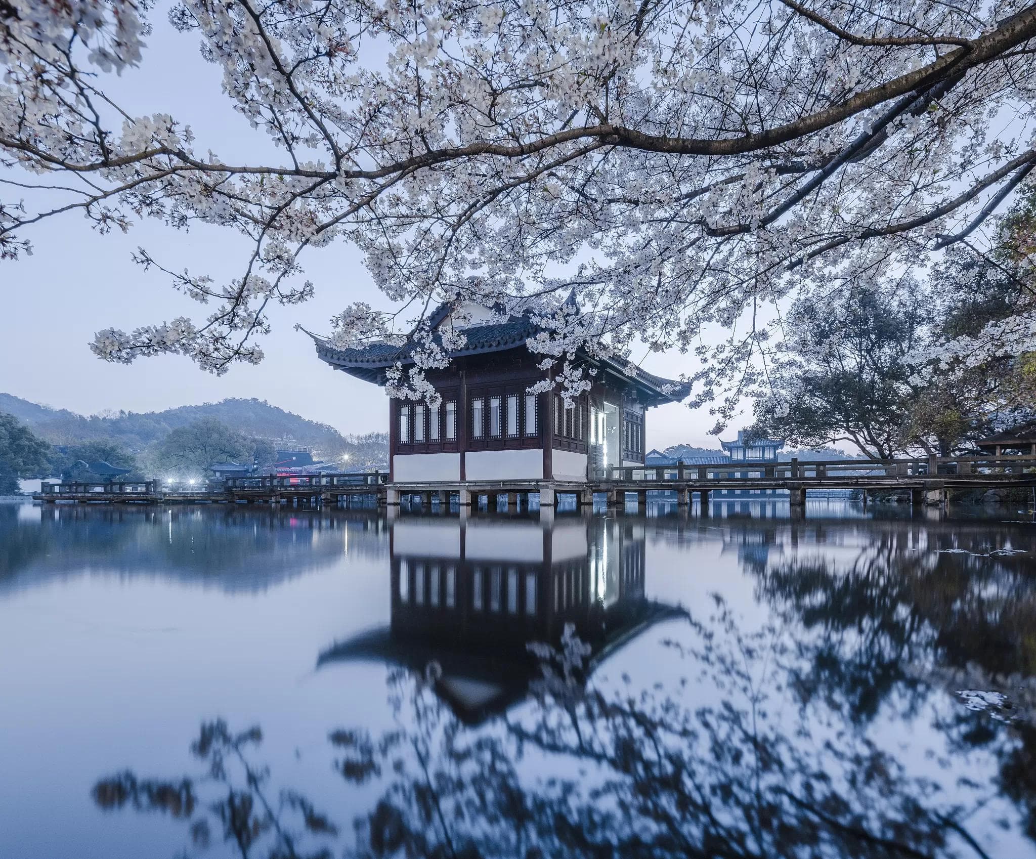 无锡太湖旅游攻略：景点推荐、交通指南与游玩建议