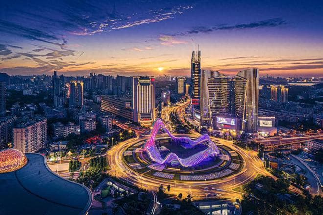 武汉市各区经济实力排名：东湖新技术开发区GDP总量第一，汉南区人均GDP最高