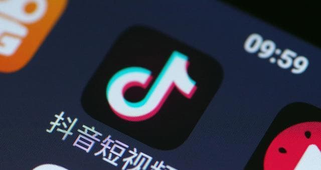 短视频的利弊探究（从用户和社会角度探讨短视频的利与弊）
