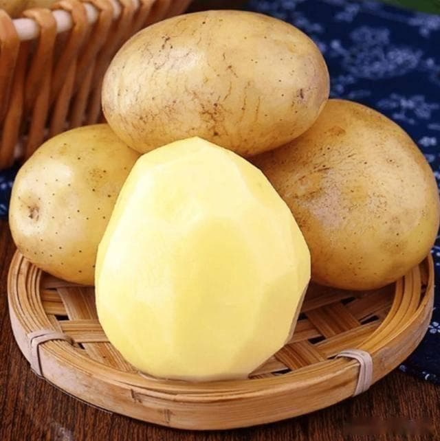 土豆和什么菜搭配最好吃？教你5种搭配做法，鲜香美味，老少皆宜