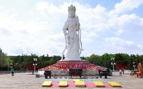 赤峰市南山生态园：4.3万亩生态旅游胜地