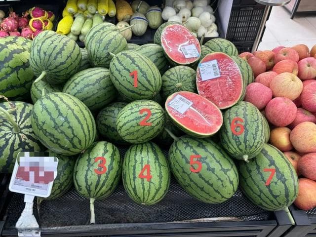 实测：AI挑西瓜靠谱吗？专家：大模型无法获取手感信息