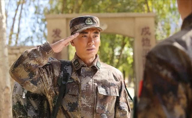 陈宝国之子陈月末：转战演艺圈，分手后专注事业