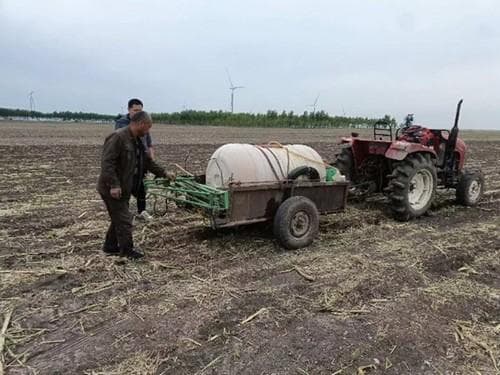 南开微生物菌剂攻克大豆盐碱地种植难题