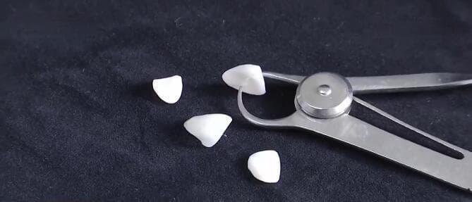 “7天能变白”网红美白牙贴你还在用吗？专家说……