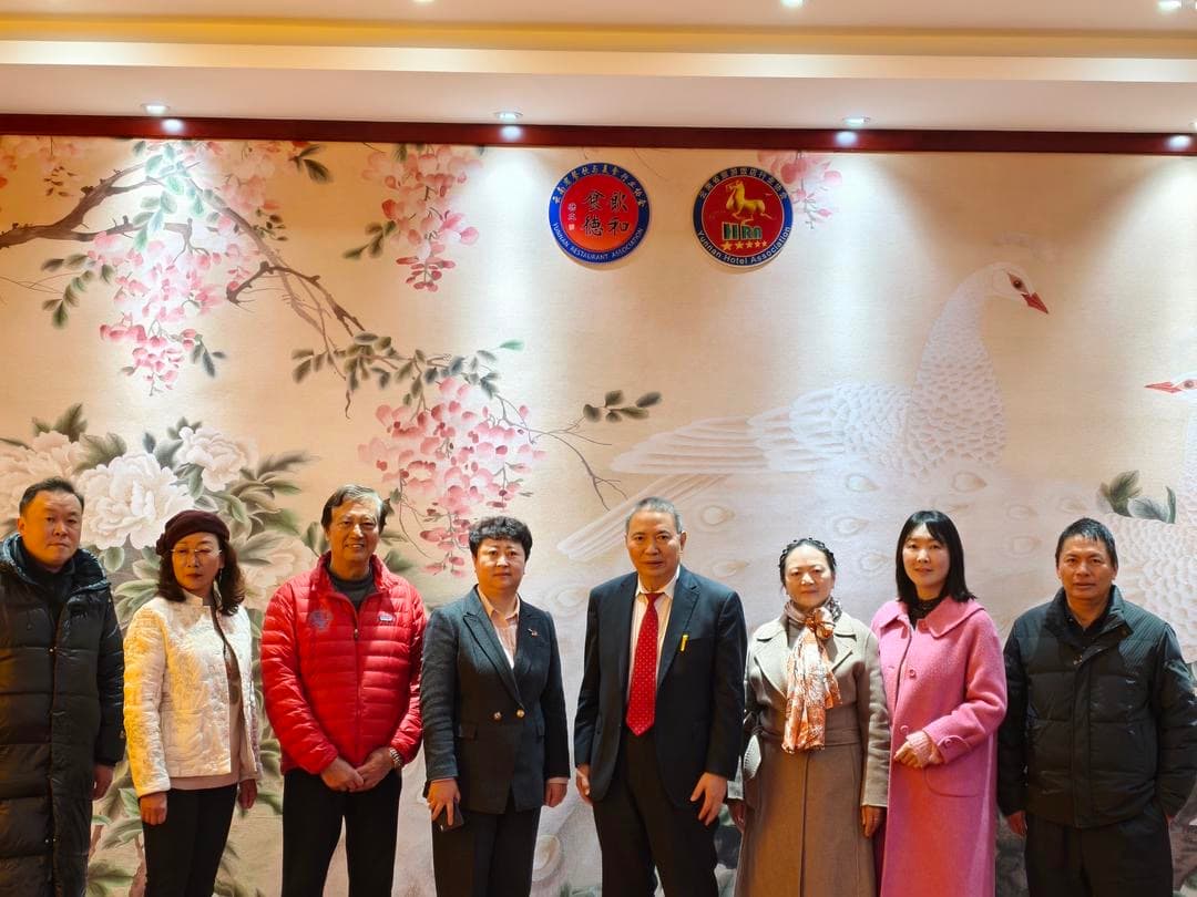 参访云南省餐饮与美食协会， 探索品尝云南菜的无限魅力