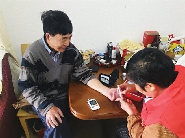 医生提醒：一天里面，2个时间段测量血糖最准确，很多人没选对