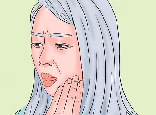 牙齿没坏但一按就酸痛？原因及预防方法全解析