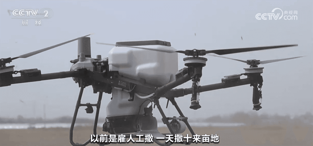 无人机追肥、滴灌设备、机器人嫁接种苗……从田间地头看农业“未来式”