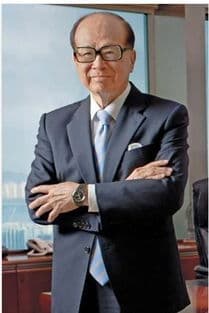 李嘉诚是靠什么发财的？揭秘其财富积累之路