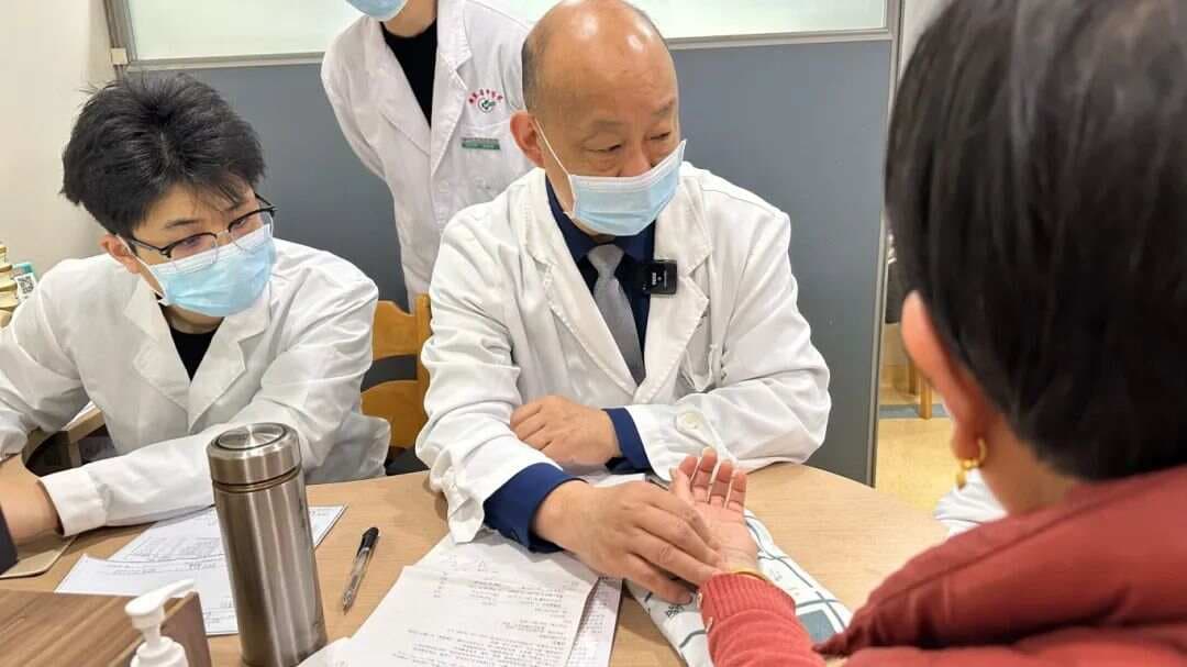 尿常规一共有10项，哪些指标要细看？