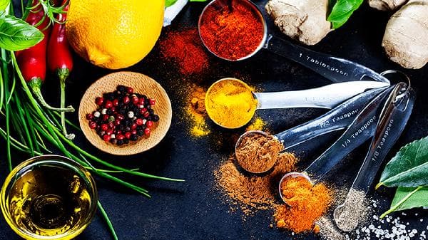 高蛋白质饮食与转氨酶升高：关系解析与健康建议