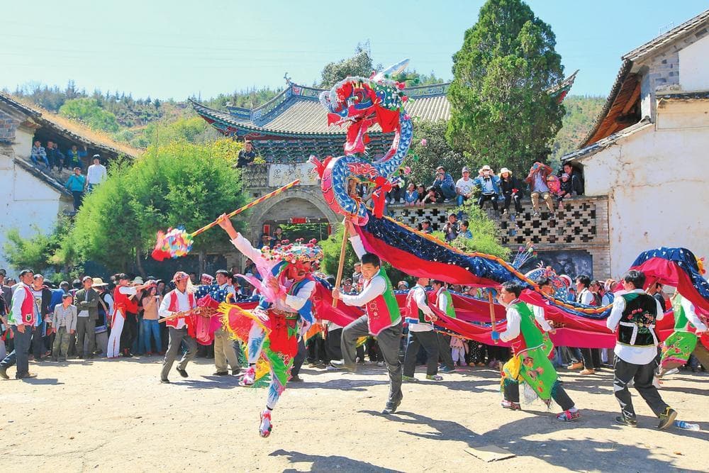 云南“传统村落过大年”系列活动成效显著