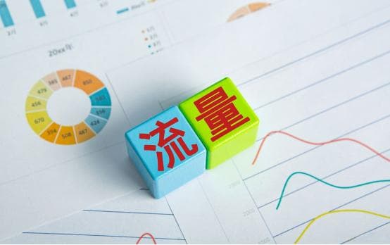 社群输出价值重构：AI技术驱动的持续内容生产体系研究
