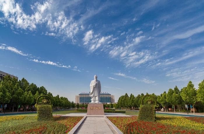 山东中医药大学护理学专业打造“学风扬帆，护梦远航”学风建设品牌