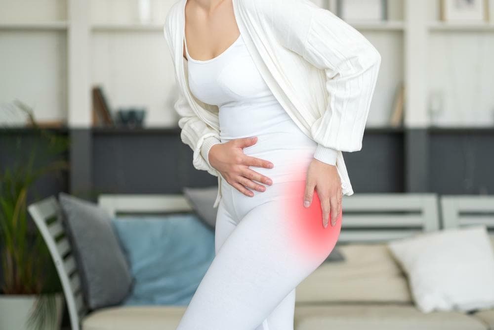 髋关节痛多久会好？3分钟了解髋关节发炎原因、症状、舒缓方式！