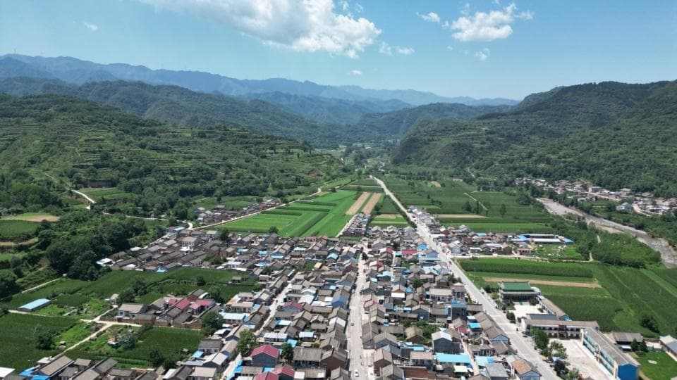 解锁跨省自驾环线，穿越关山山脉，探秘陕甘省界线风景
