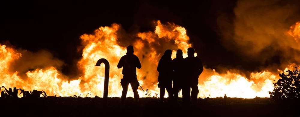 如何正确扑救汽油起火事故：实用技巧与安全须知