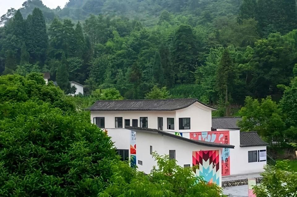 成都“村”游新宠！一天打个来回