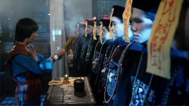 《僵尸先生》里的茅山术：从道教法术到银幕奇观