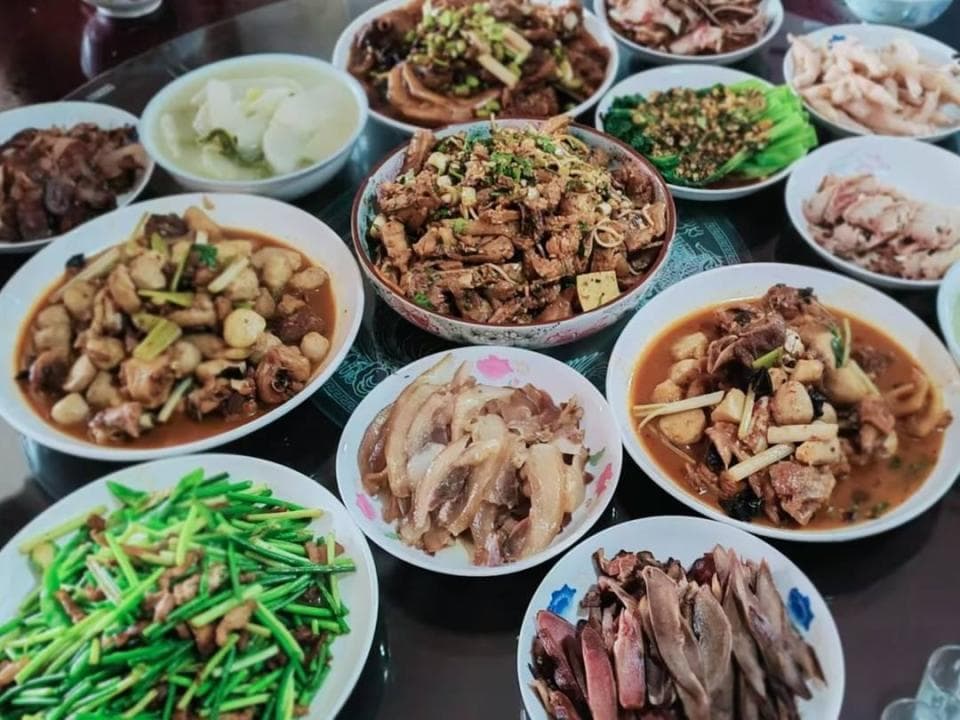 听说网民发起“全国年夜饭PK”？四川市州个个能打、各有绝活