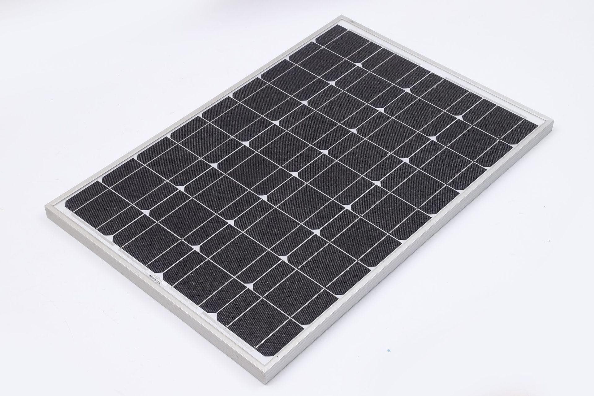 光生伏特效应：太阳能电池发电的核心原理