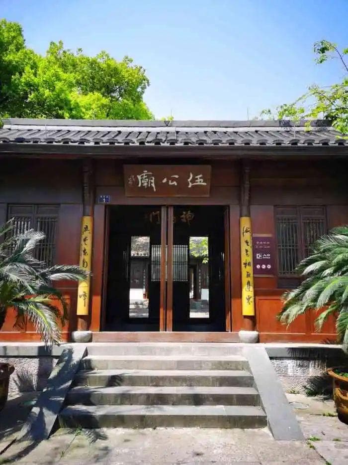 细数钱塘江出海口的潮神信仰