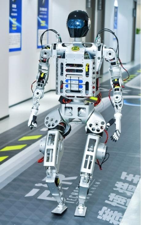 四款国产人形机器人月底发布，2025年将迎量产突破