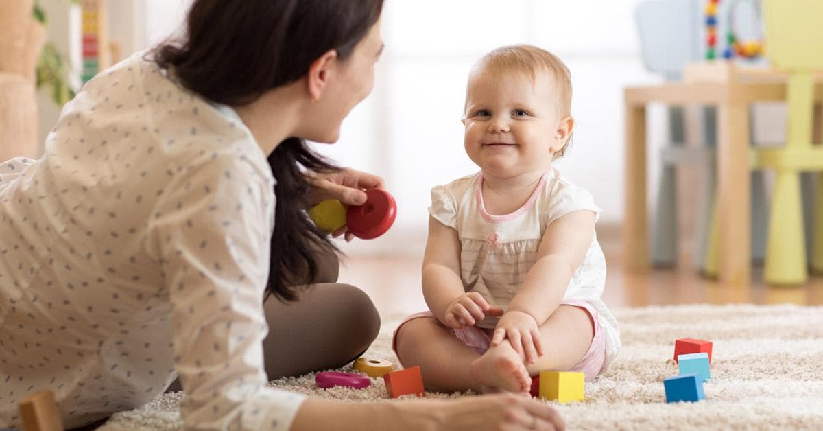 蒙特梭利专家：从婴儿期开始培养孩子的独立与自信