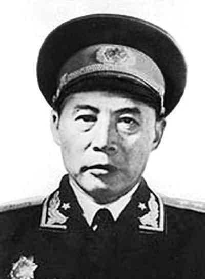 看吕正操“百年戎马”的一生