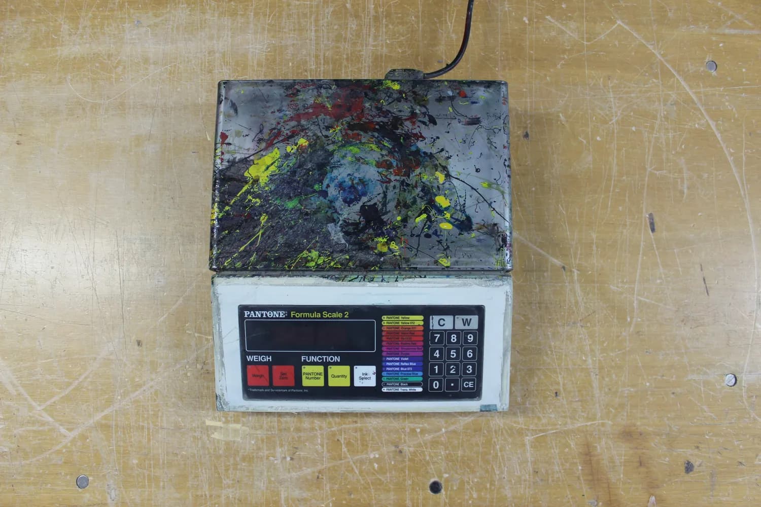 电子秤干扰器成黑产新宠，揭秘其工作原理与防范措施