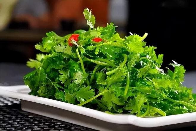 各国不吃的食物，韩国人为啥不吃香菜？中国人不吃的食物是什么？