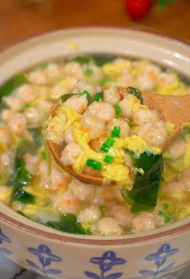 裙带菜虾丸汤，汤鲜味美又营养