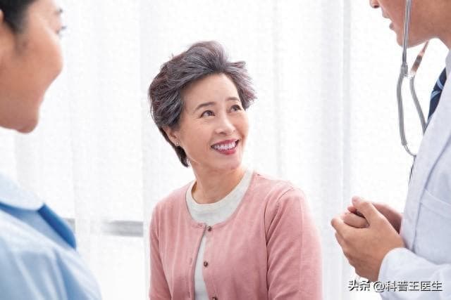 高血压患者如何预防心绞痛？这些生活习惯必须改！