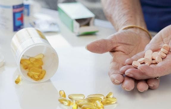 保健品该怎么选？分析3个年龄阶段的人群，这样挑选很难出错