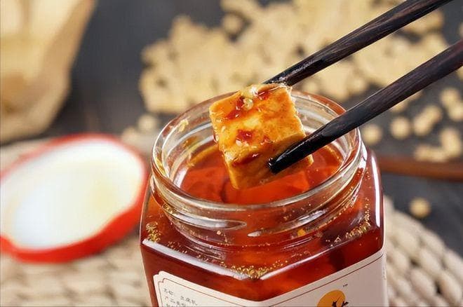 豆腐乳到底是人间美味，还是健康杀手？老人能吃吗？答案来了