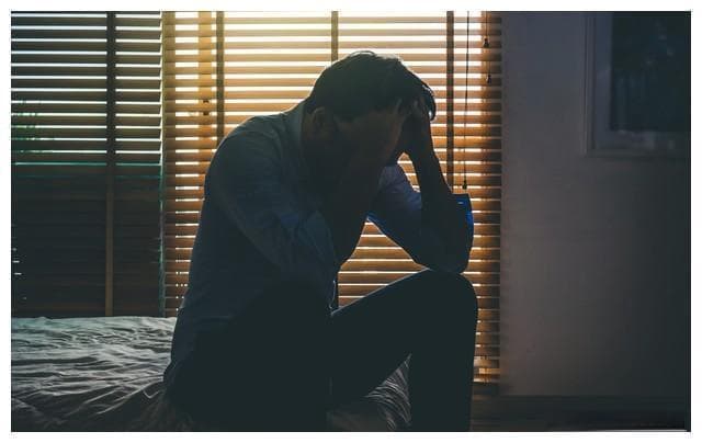 人一定要快乐吗？接纳情绪自由，勇敢表达真实感受