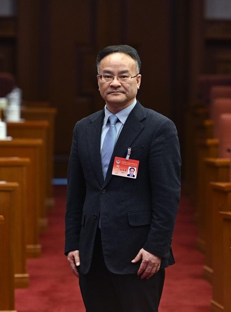 政协委员倪闽景：家庭在教联体协同育人中至关重要，家长所在单位应倡导合理的工作时间