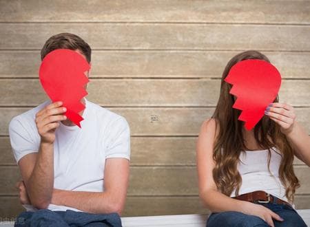 2025年属蛇处女座的感情运势：机遇与挑战并存