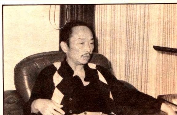 人到中年，为什么不忍心再读古龙？因为过于真实