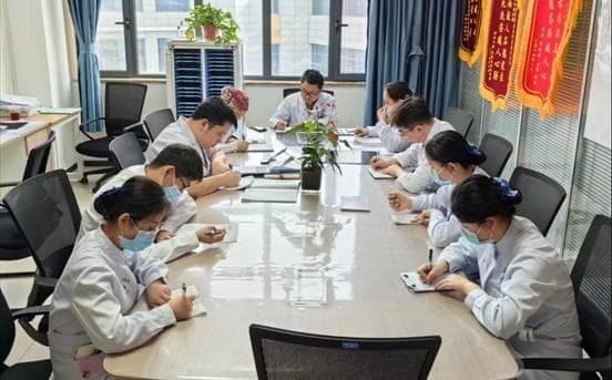 西咸院区完成首例自体肾移植手术
